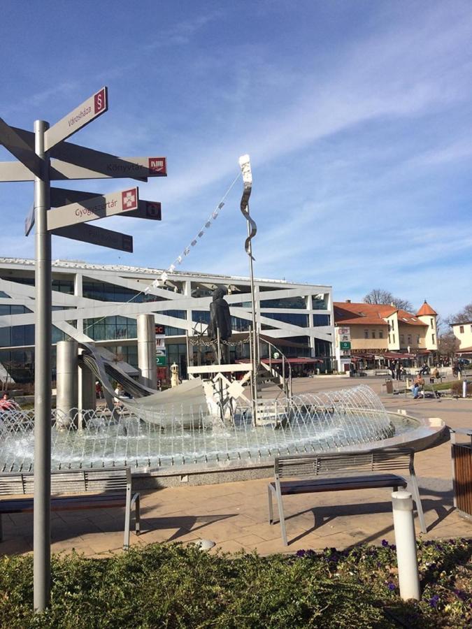 Cristal Apartman Siófok Buitenkant foto